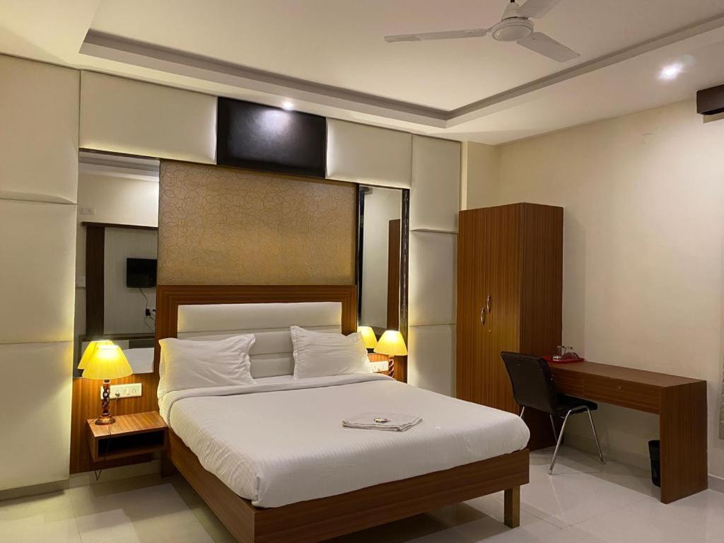 Akshatha Home Stay Bangalore Esterno foto