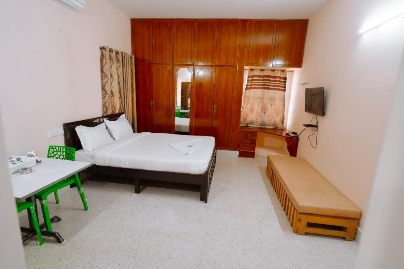 Akshatha Home Stay Bangalore Esterno foto